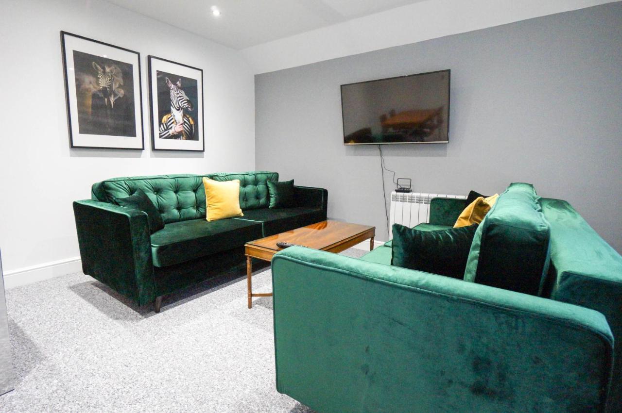 Premium Apartments Thatcham Broadway Buitenkant foto