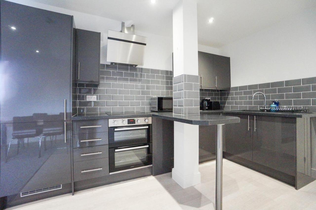 Premium Apartments Thatcham Broadway Buitenkant foto